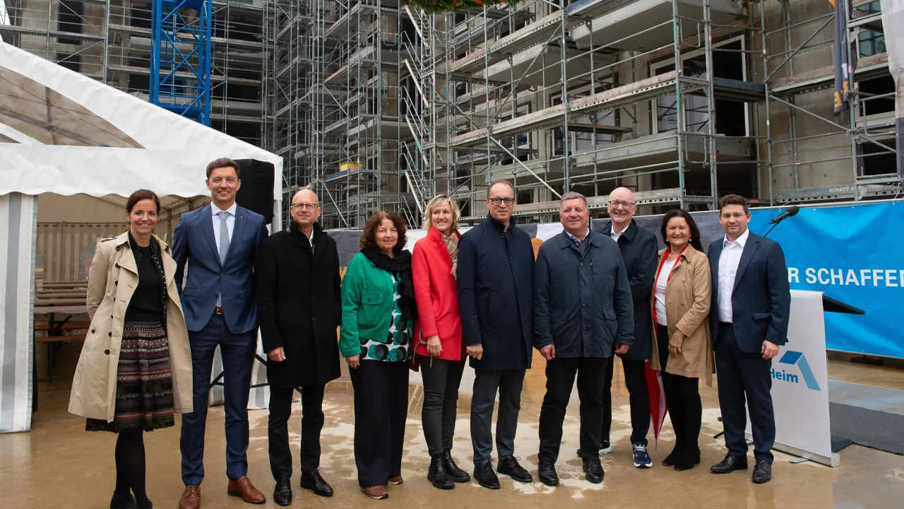 Meilenstein für größtes BayernHeim-Projekt in Niederbayern